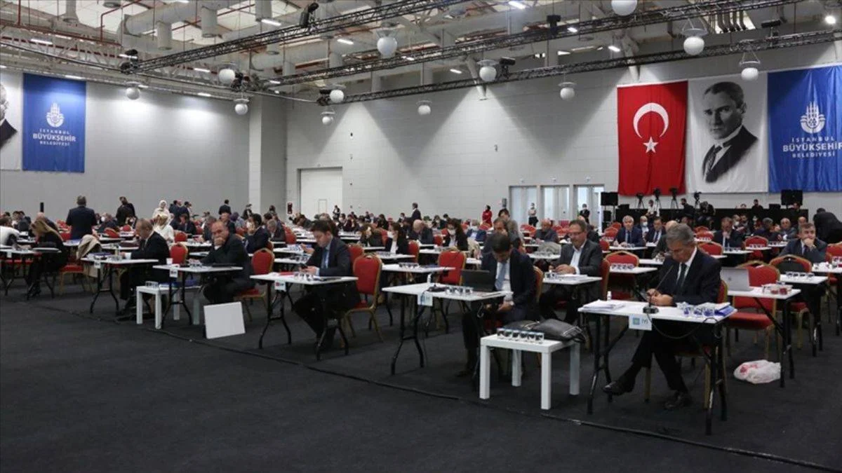 İBB'de 'İETT Araç Alım ve Bakım İşleri İnceleme Komisyonu' kurulacak