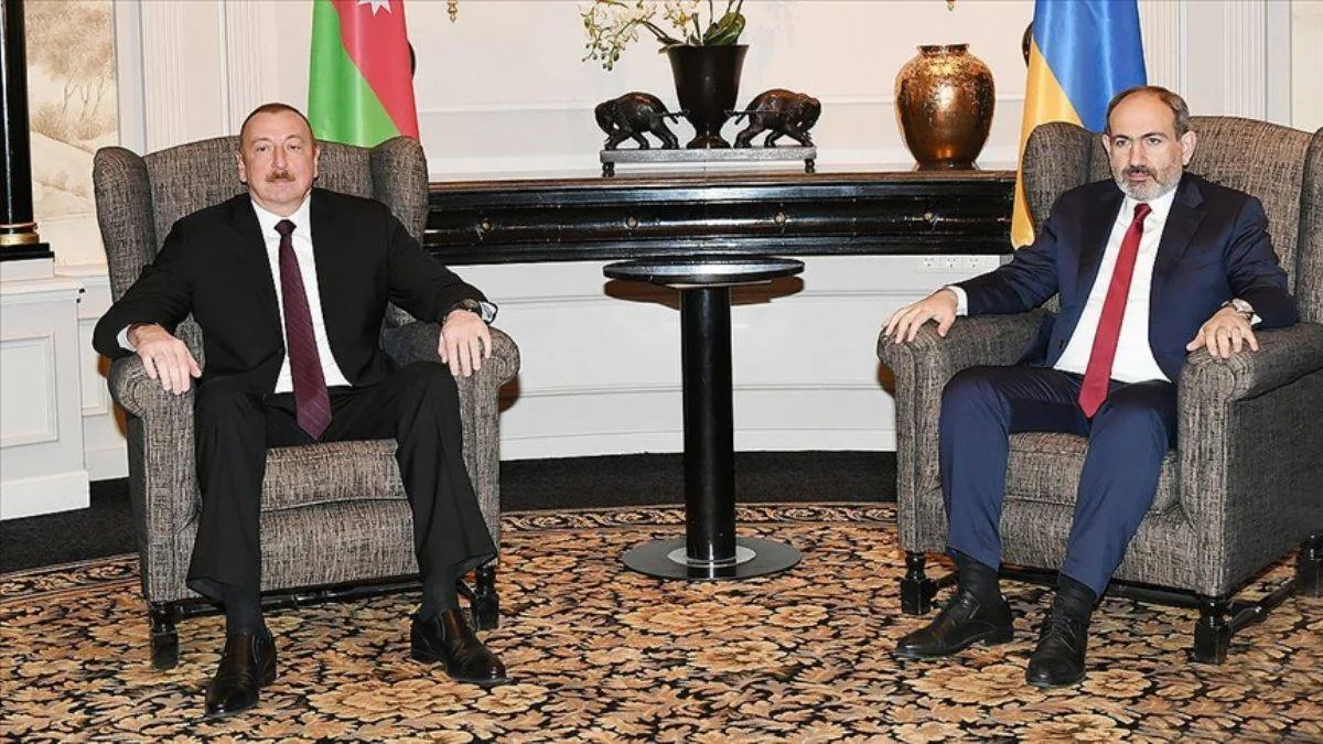 İki liderler, Karabağ savaşının 1. yılında görüşmeye sıcak bakıyor
