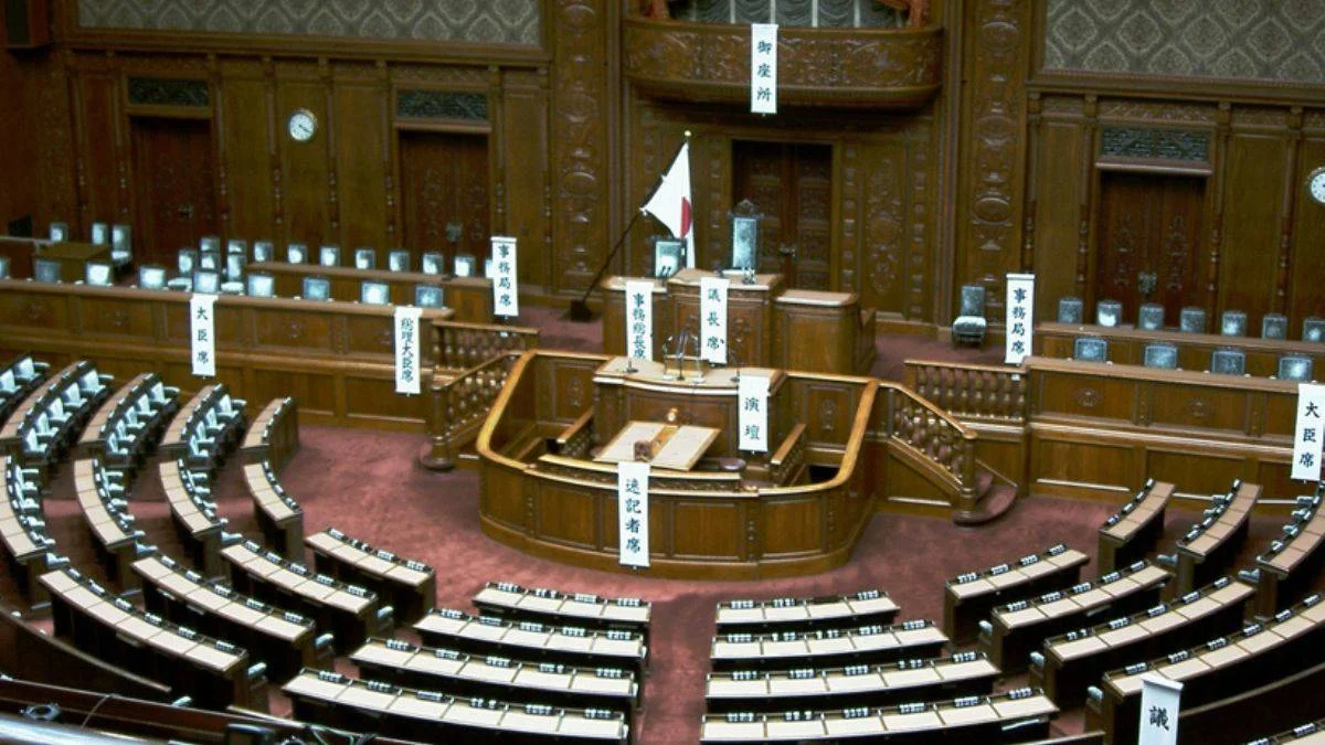 Japonya'da Temsilciler Meclisi feshedildi