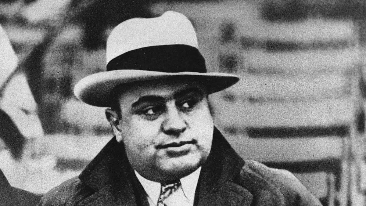 Mafya babası Al Capone'un özel eşyaları açık arttırmada satılacak