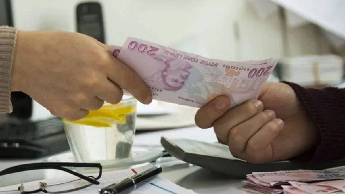 Merkez Bankası faizi indirince banka kredi faizleri düşer mi? (Konut-ev kredisi, araç kredisi, ihtiyaç kredisi)