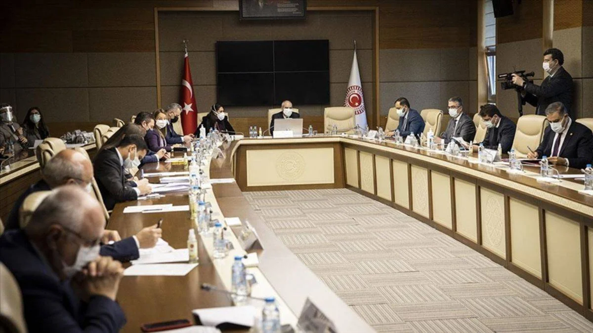 Paris İklim Anlaşması Dışişleri Komisyonu'nda kabul edildi