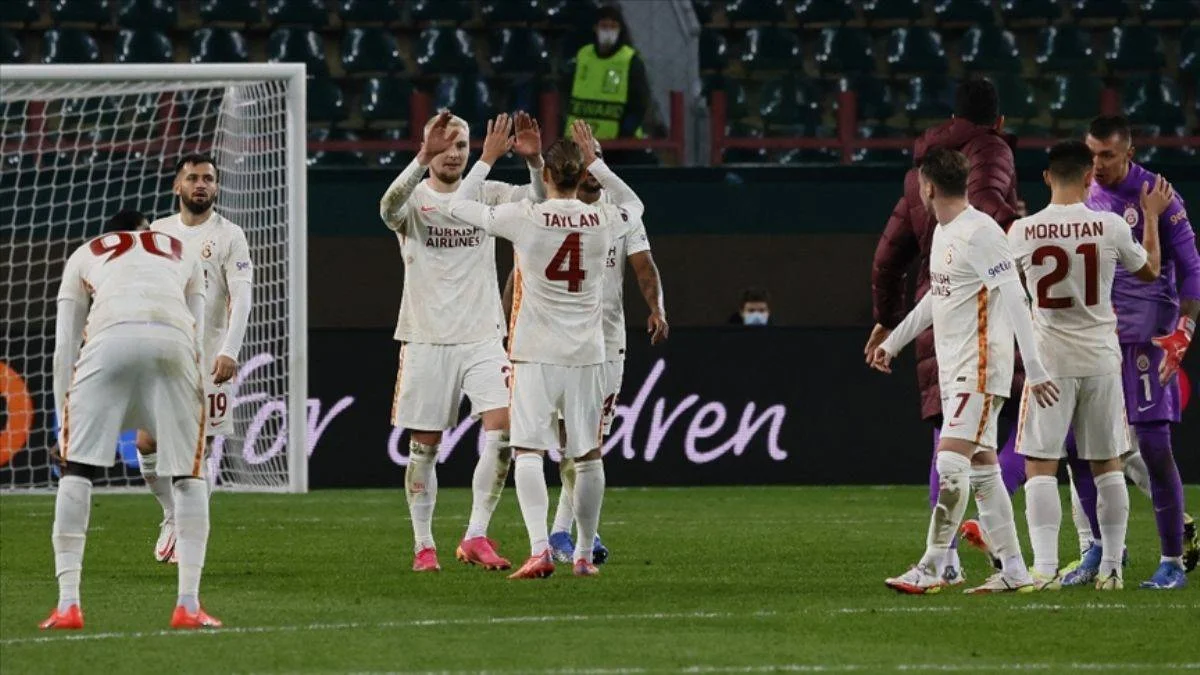 Rus basını: "Ağla, Lokomotiv, ağla"