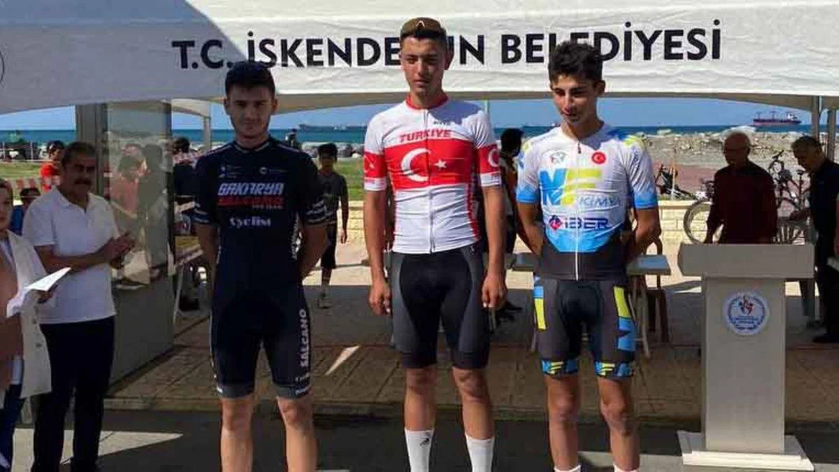 Sakarya Büyükşehir Bisiklet Takımı'ndan bir başarı daha
