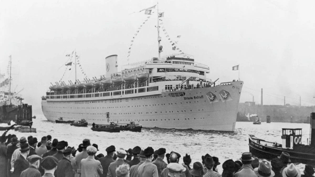 Titanic'i tarihe gömen gemi kazası