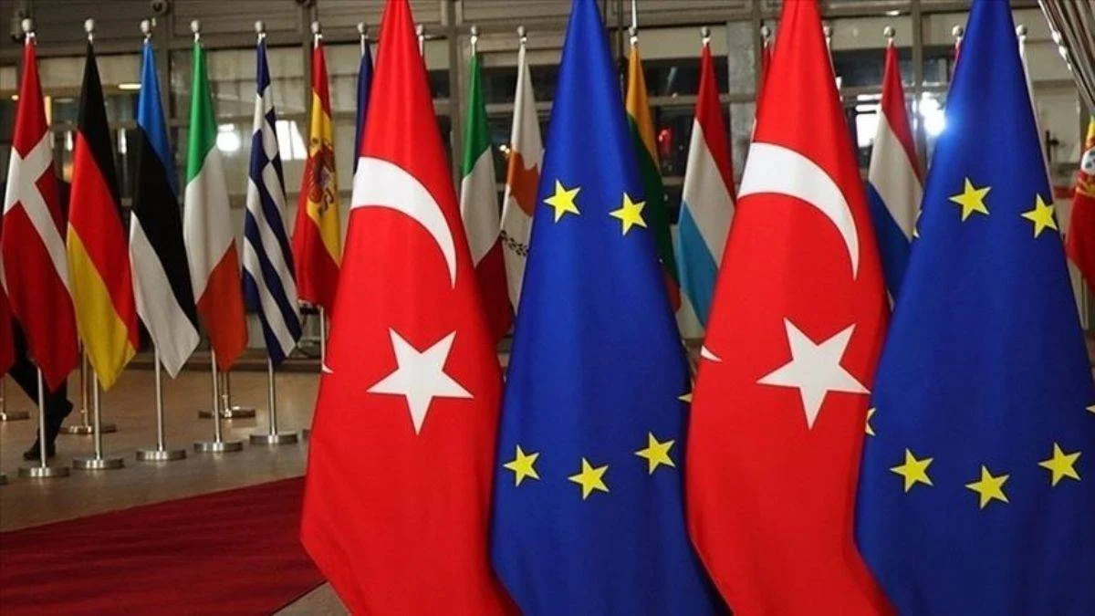 Türkiye ile AB göçmen kaçakçılığıyla mücadelede iş birliğini artıracak