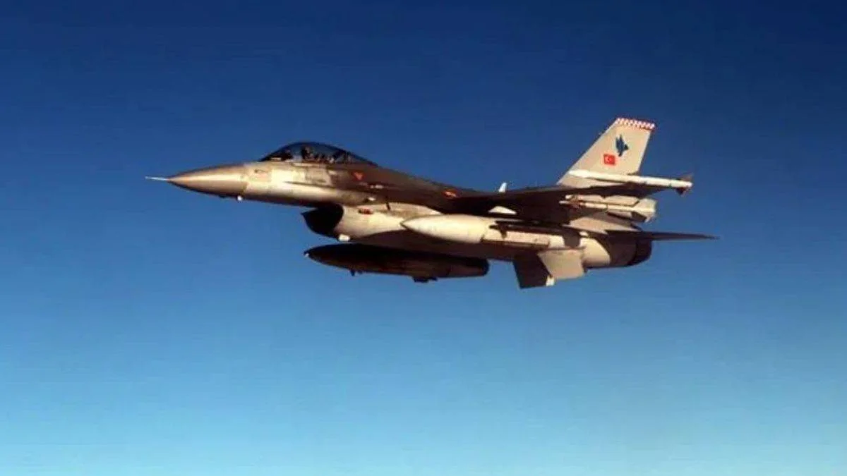 Türkiye'nin kaç tane savaş uçağı var? Türkiye'de kaç adet F-16 var?