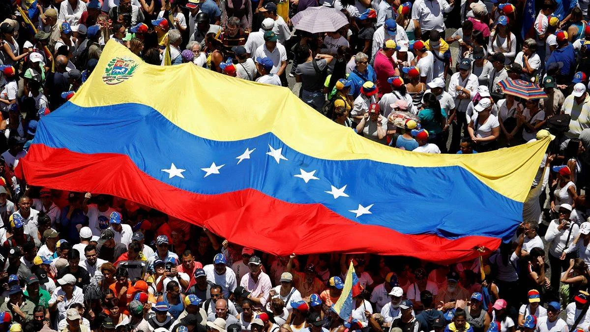 Venezuela'da hükümet, muhalefet ile yürütülen müzakerelerden çekildi