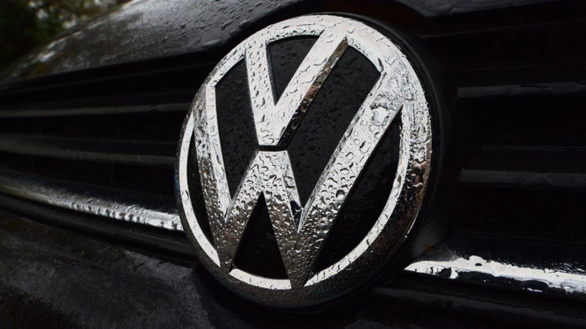 ''Volkswagen 30 bin çalışanını işten çıkaracak''