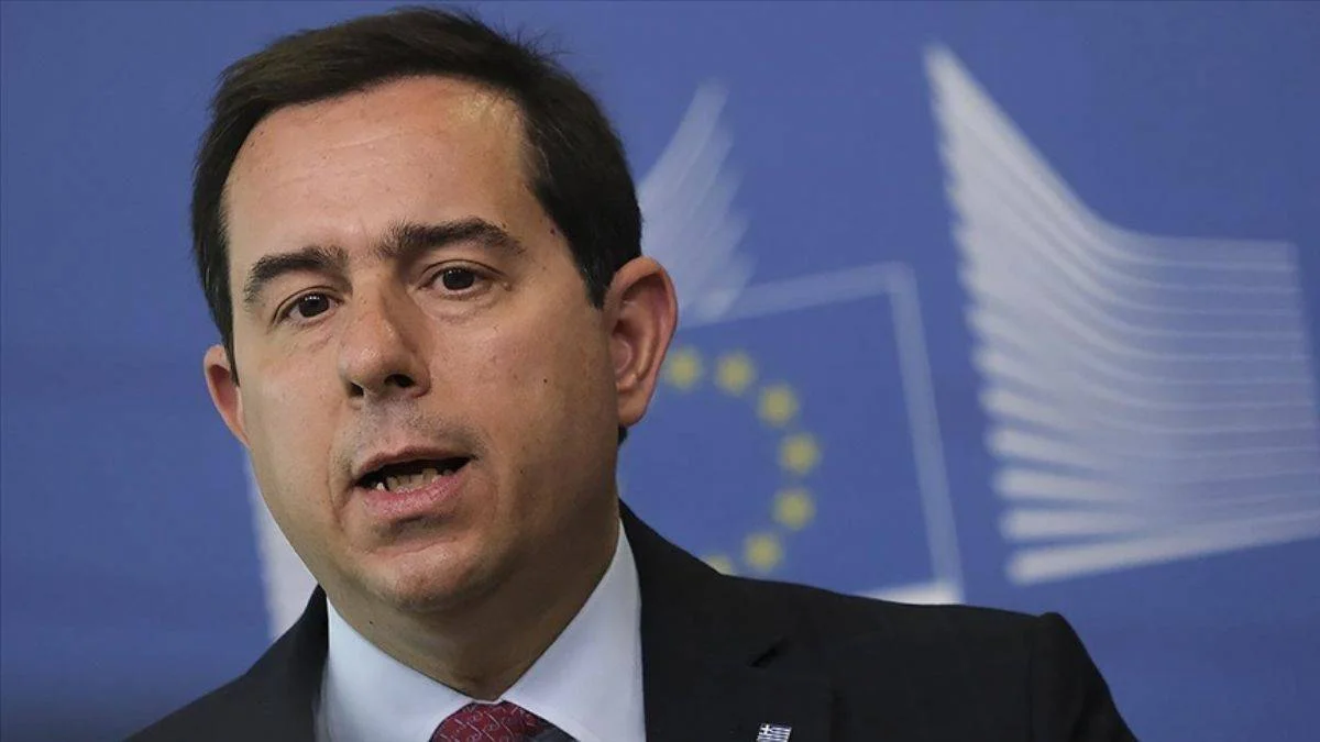 Yunan Bakan AB'ye çağrı yaptı: Sözlerinizi tutun
