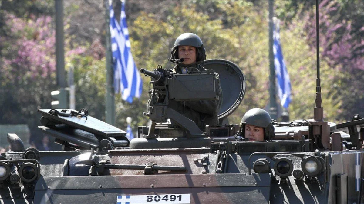 Yunanistan karıştı; Fransa için Afrika'ya asker gönderilecek mi?
