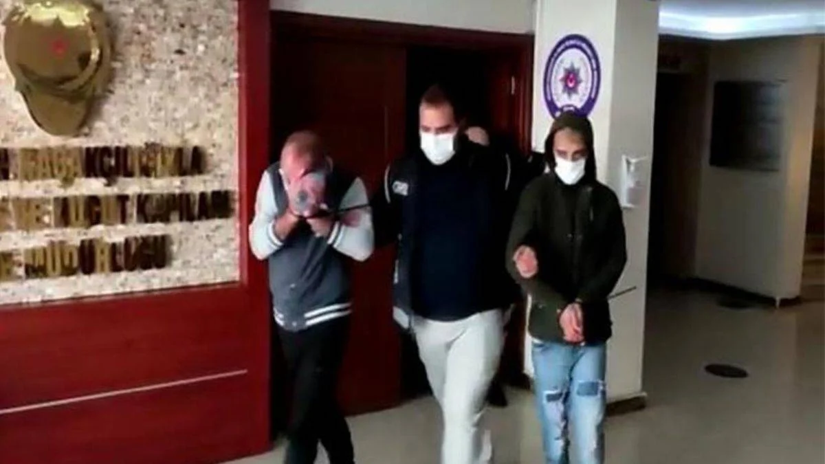 Zorla fuhuş yaptırılan evlerde 3 bin 300 prezervatif çıktı