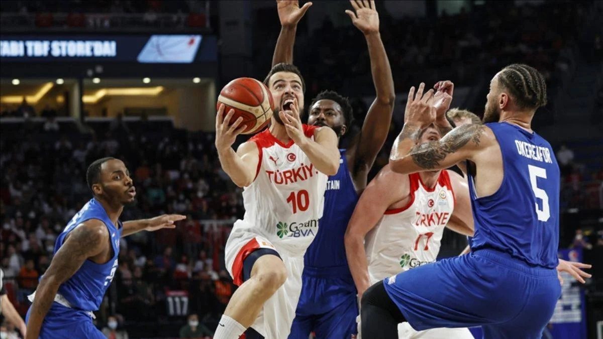 A Milli Erkek Basketbol Takımı, Büyük Britanya'yı 84-67 mağlup etti