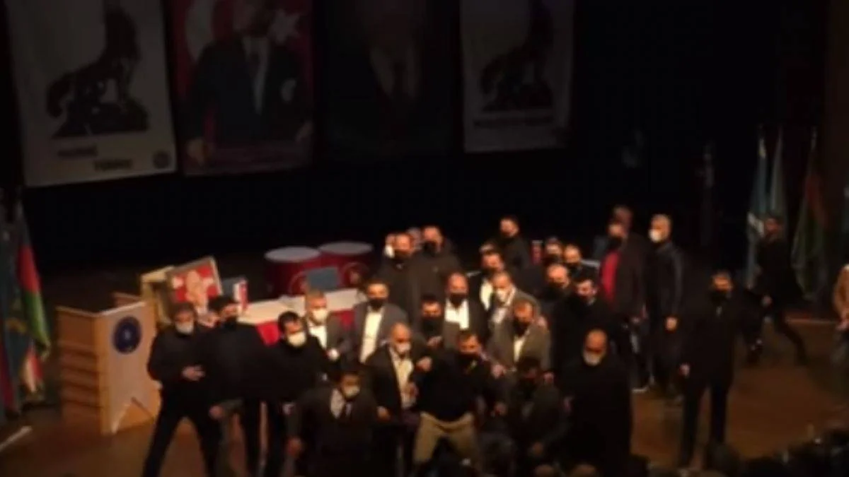 Alparslan Türkeş'i anma etkinliğine saldırı!