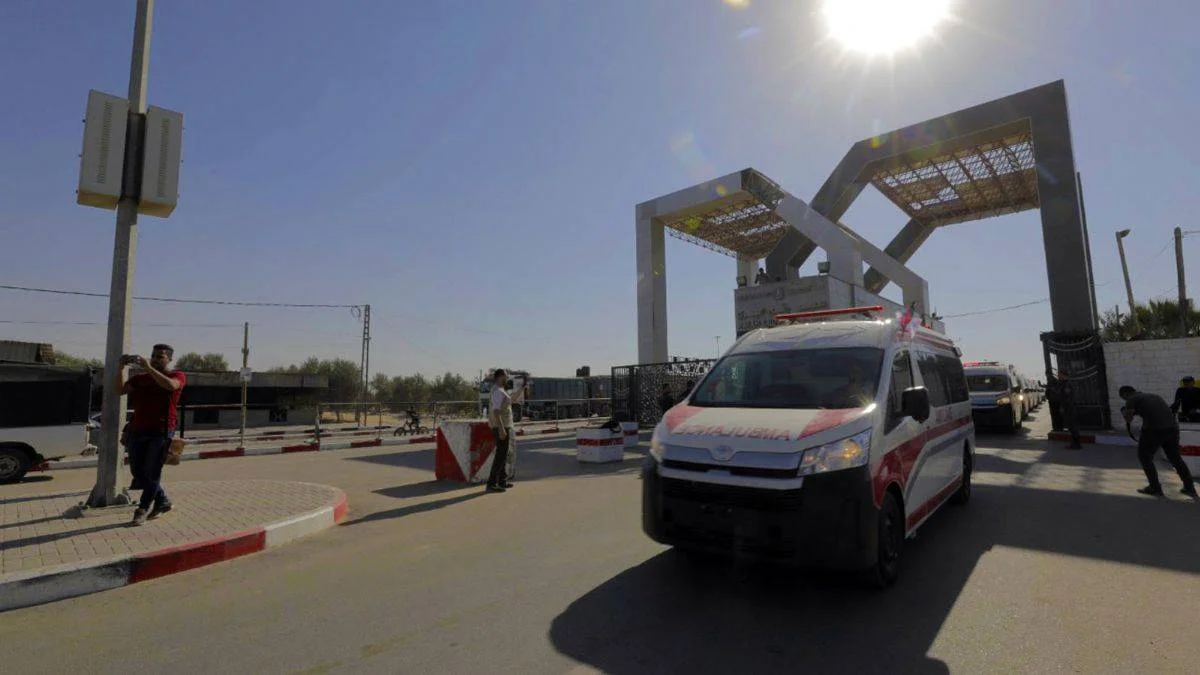 Ambulanslar Gazze'ye ulaştı