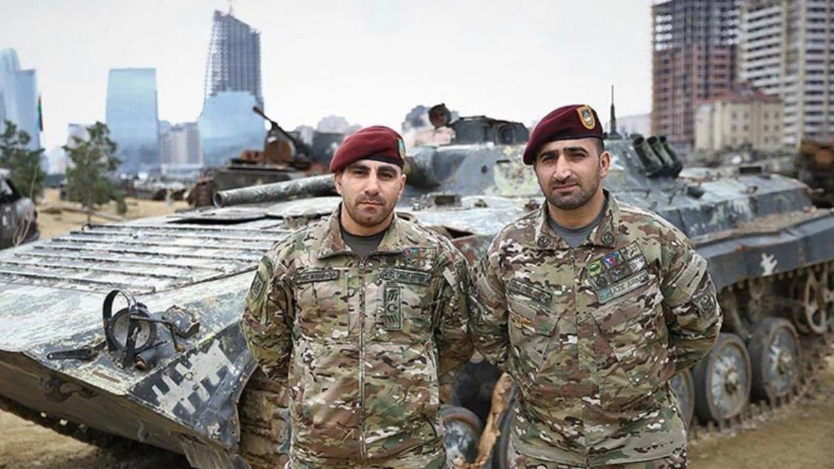 Azerbaycan halkı, Karabağ'da savaşan her gaziyi kahraman olarak görüyor