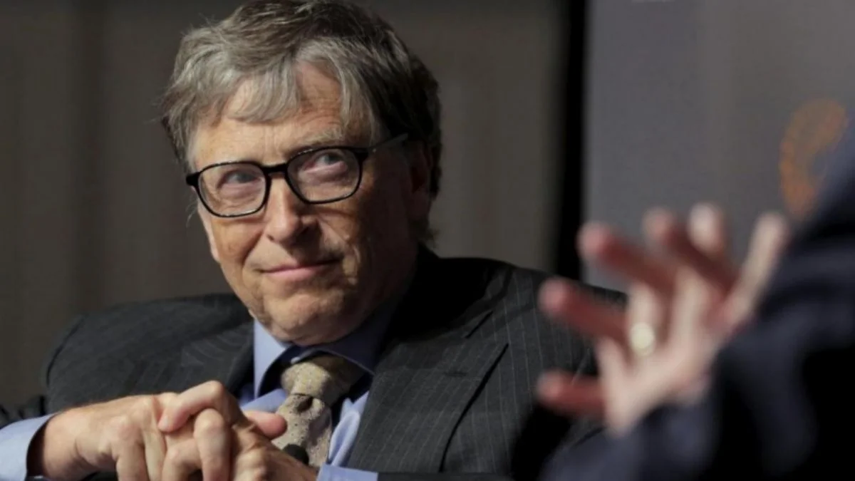 Bill Gates'den hükümetlere uyarı: Teröristler yeni pandemileri silah olarak kullanabilir