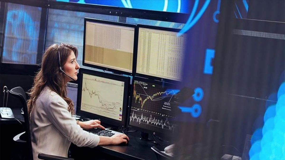 Borsa rekordan 'hissesini' aldı