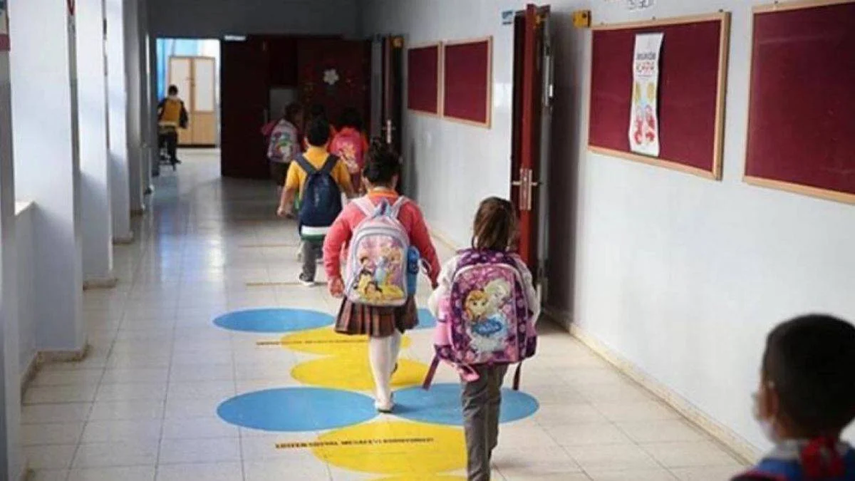 Çanakkale'de yarın okullar tatil mi? Çanakkale 1 Aralık Çarşamba (yarın) okul var mı?