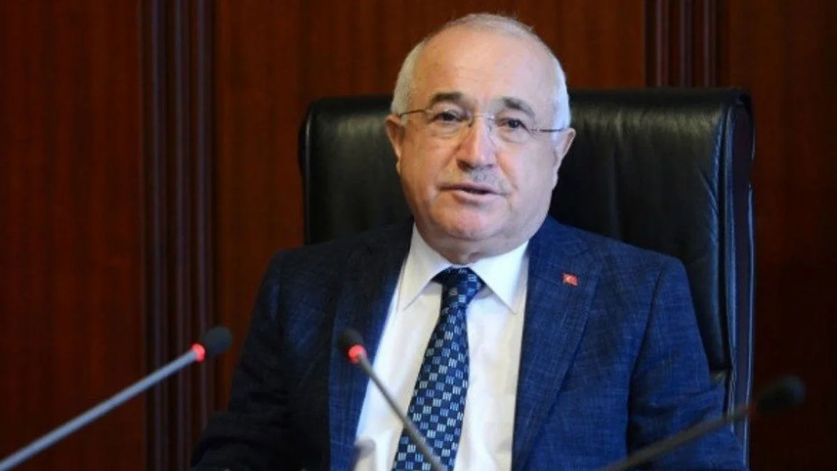Cemil Çiçek'ten 50+1 sistemine tepki