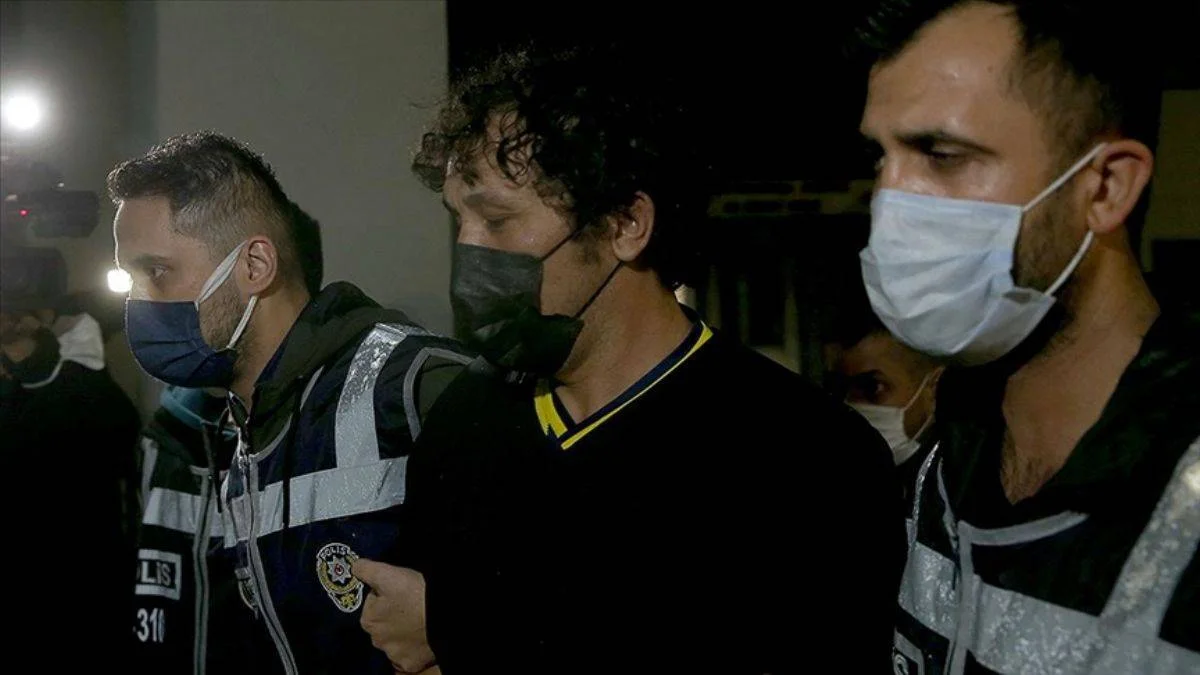 'Çiftlik Bank' davası sanığı Fatih Aydın Türkiye'ye getirildi
