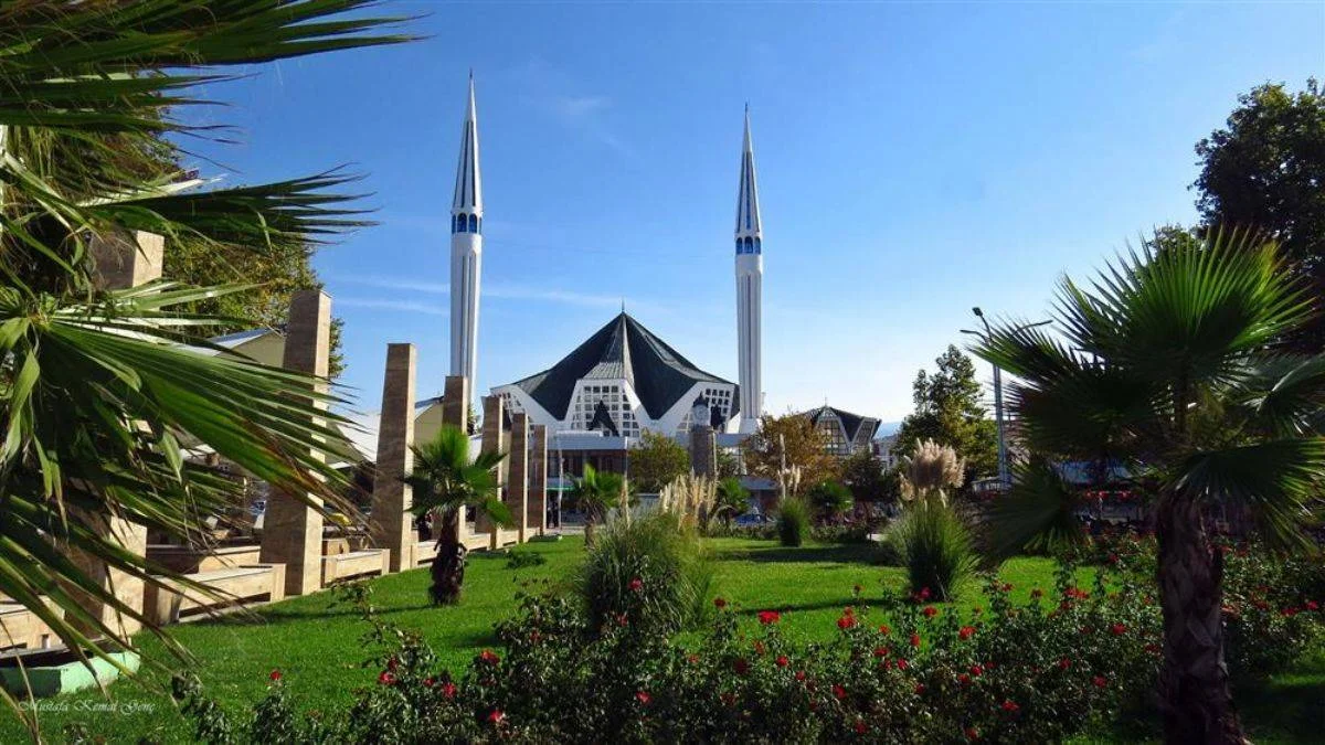 Düzce namaz vakitleri nelerdir? Düzce namaz vakitleri 1 aylık (Diyanet)