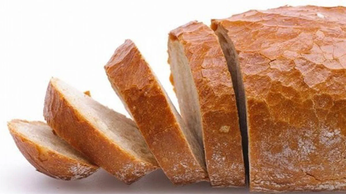 Ekmeklerinizi buzdolabına koymayın! Çünkü...