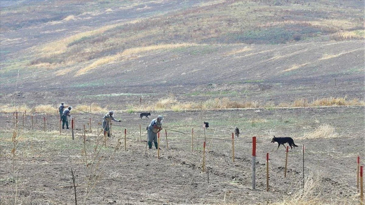 Ermeni güçlerinin döşediği mayının patlaması sonucu bir Azerbaycanlı yaşamını yitirdi