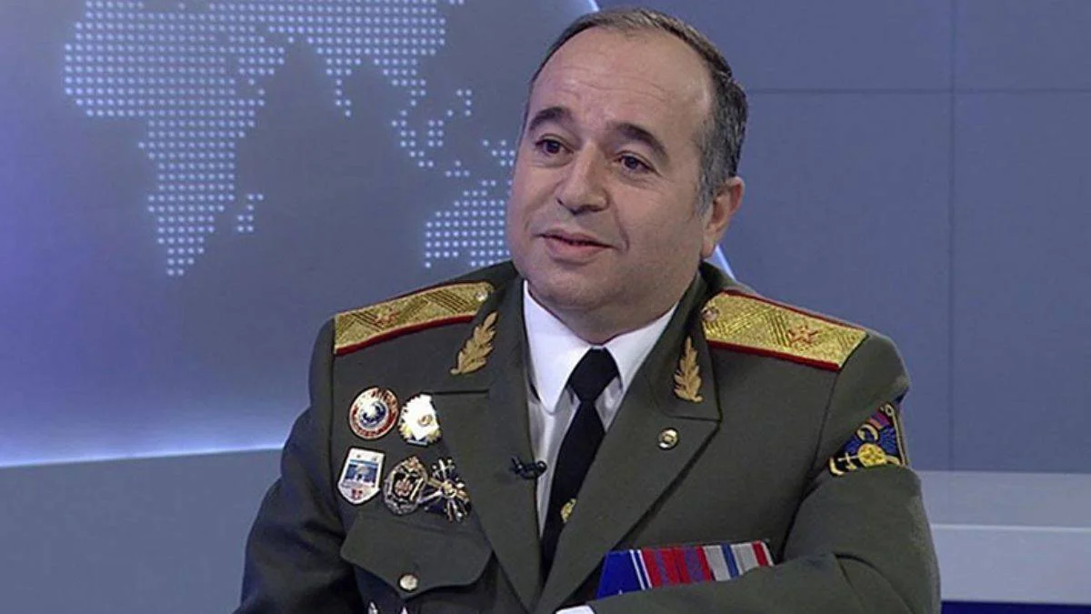 Ermenistan'da Karabağ depremi! Görevden alındı