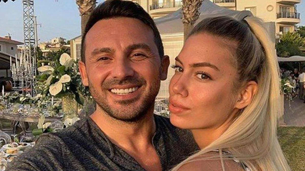 Eski futbolcu Ahmet Dursun ve Asena Demirbağ boşandı