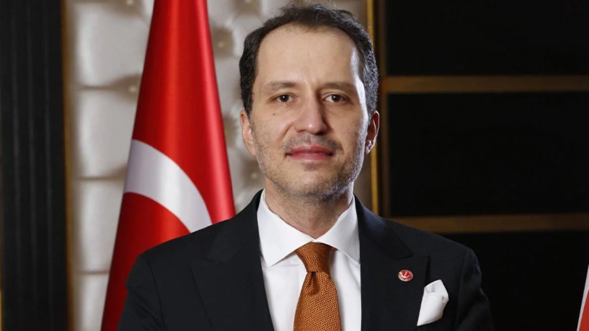 Fatih Erbakan: Böyle giderse eski Türkiye'yi mumla ararız