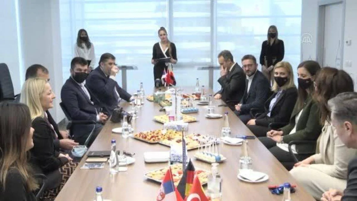 Halkbank'tan Sırbistan'da salgından etkilenen KOBİ'lere destek
