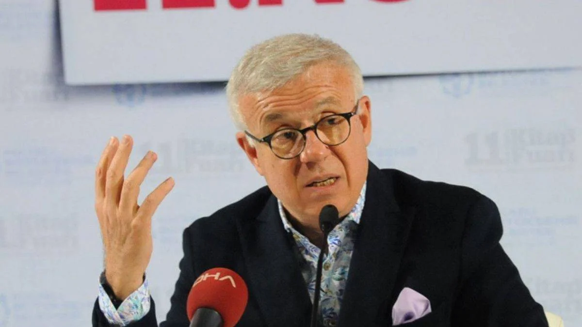 ''Hürriyet, Ertuğrul Özkök'le yollarını ayırdı''