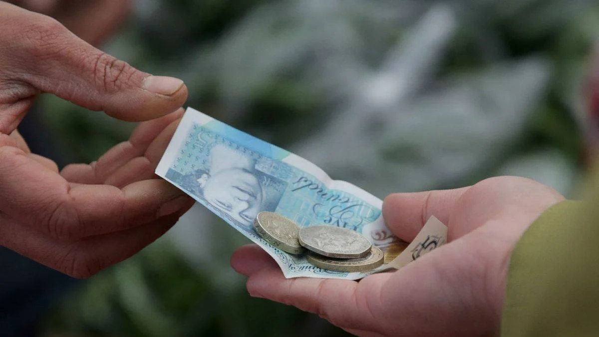 İngiltere'de enflasyon son 10 yılın en yüksek seviyesinde