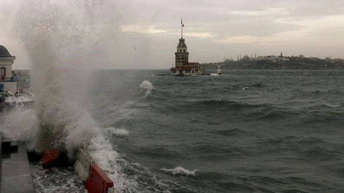 İstanbul'da yarın fırtına var mı? 30 Kasım'da İstanbul'da fırtına olacak mı? Fırtına ne zaman bitecek?