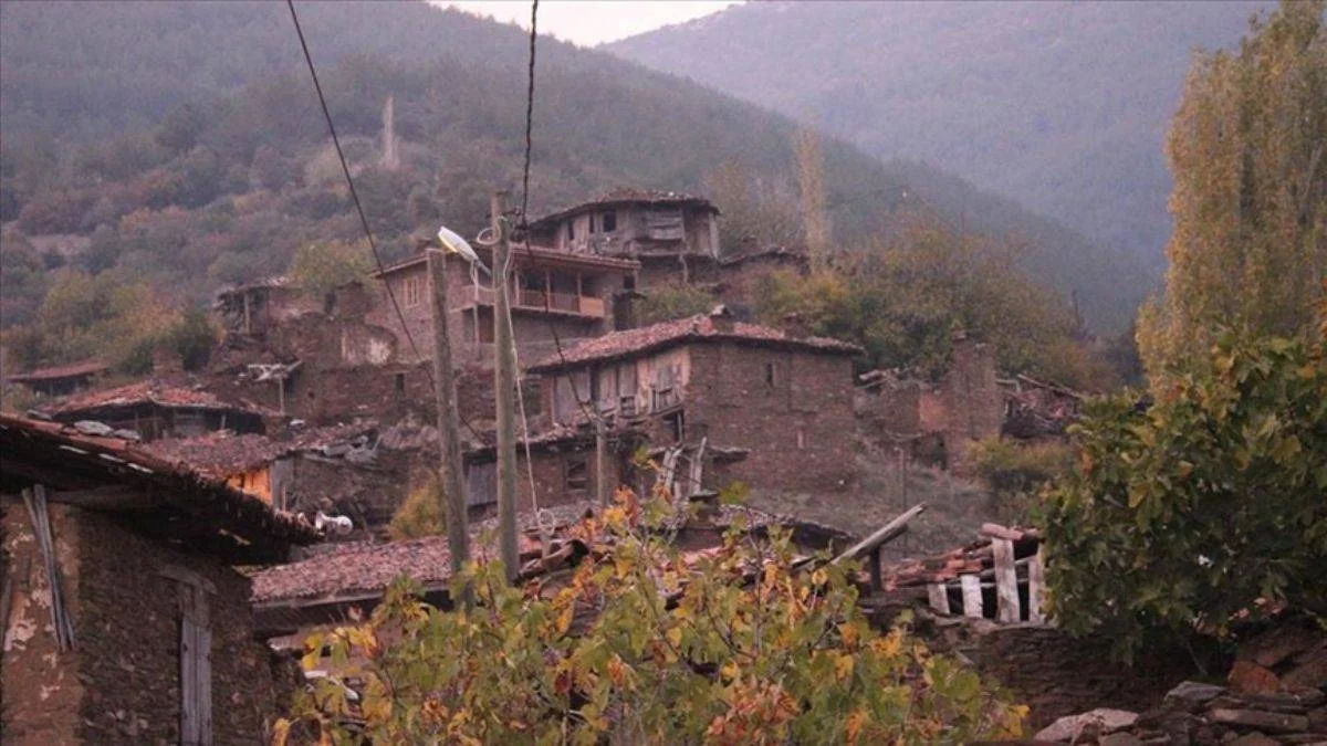 İzmir'in 'hayalet köyü'nde korku filmi çekimi