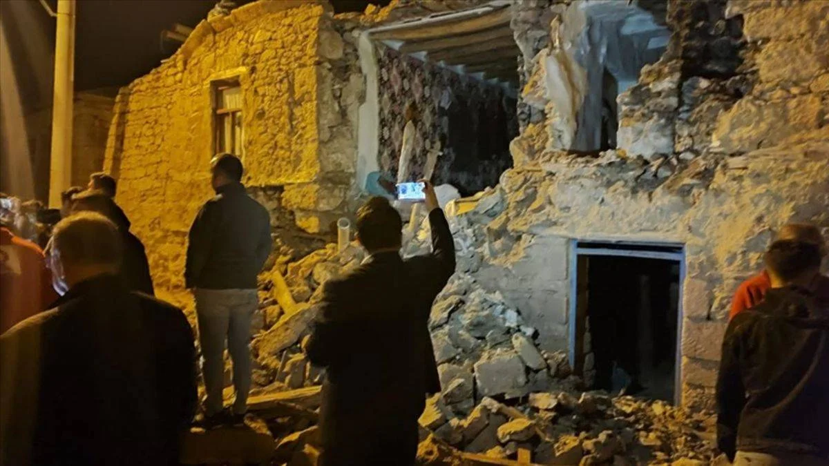Konya'da 5,1 büyüklüğünde deprem