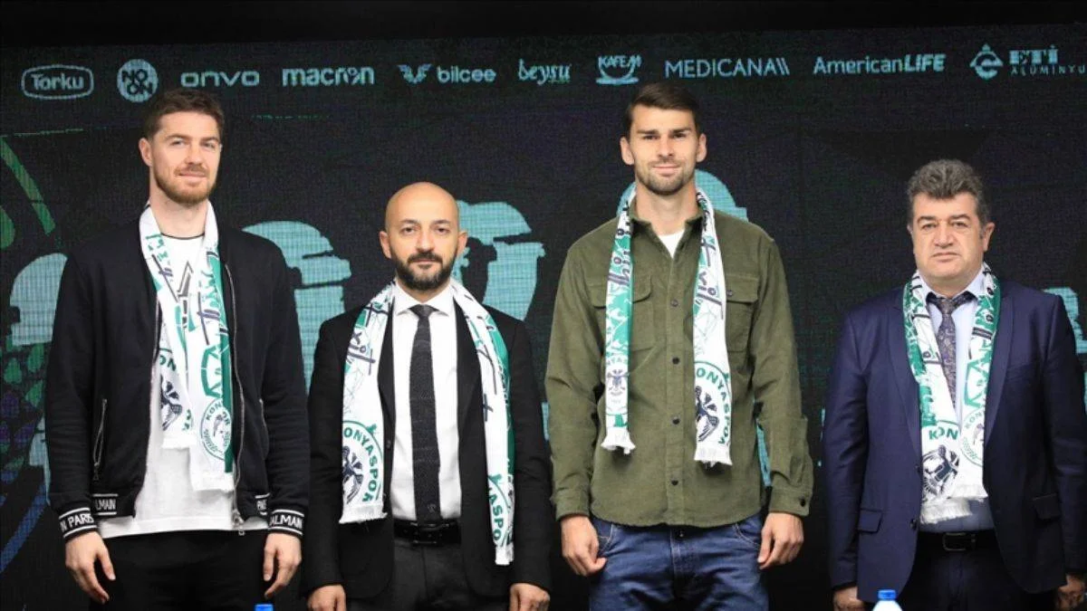 Konyaspor'da 2 yeni sözleşme!