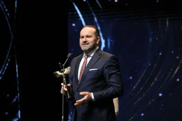 Korkut Ata Film Festivali'nden TRT'ye "Türk Dünyasına Katkı Ödülü"
