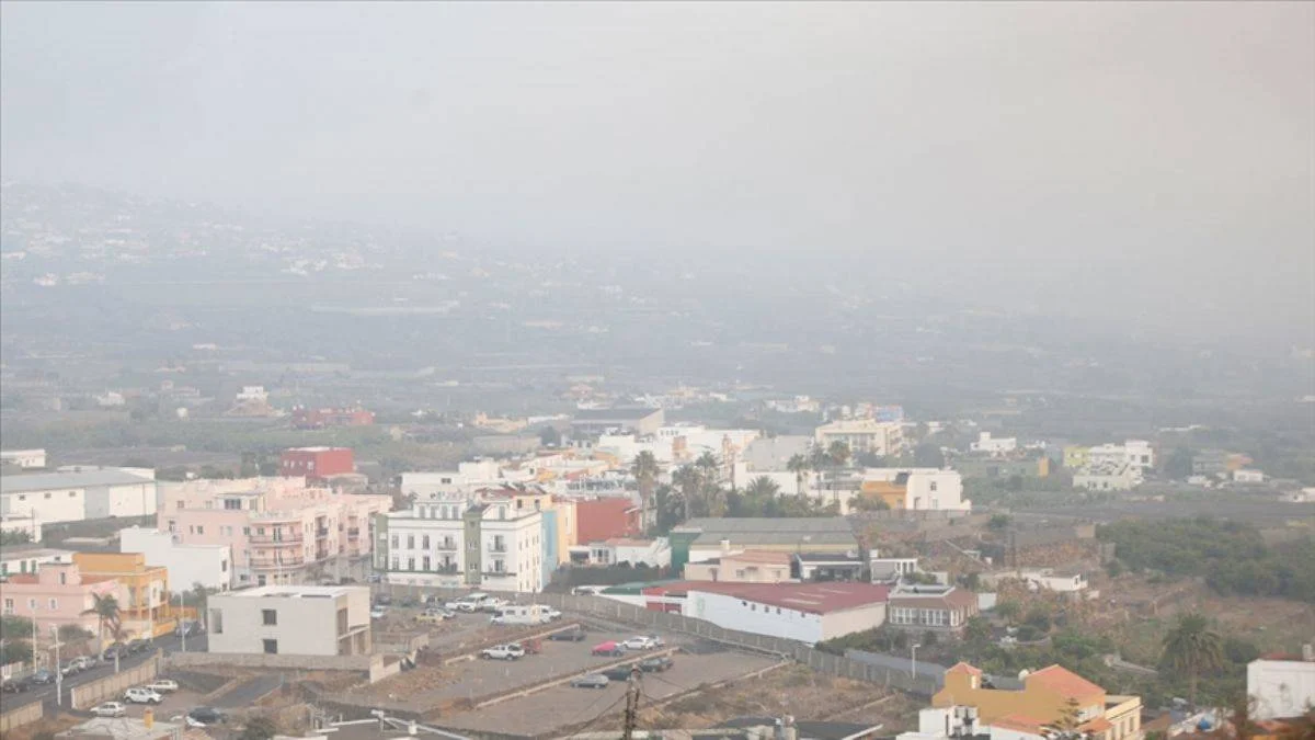 La Palma Adası'nda 24 saatte 300'den fazla deprem oldu