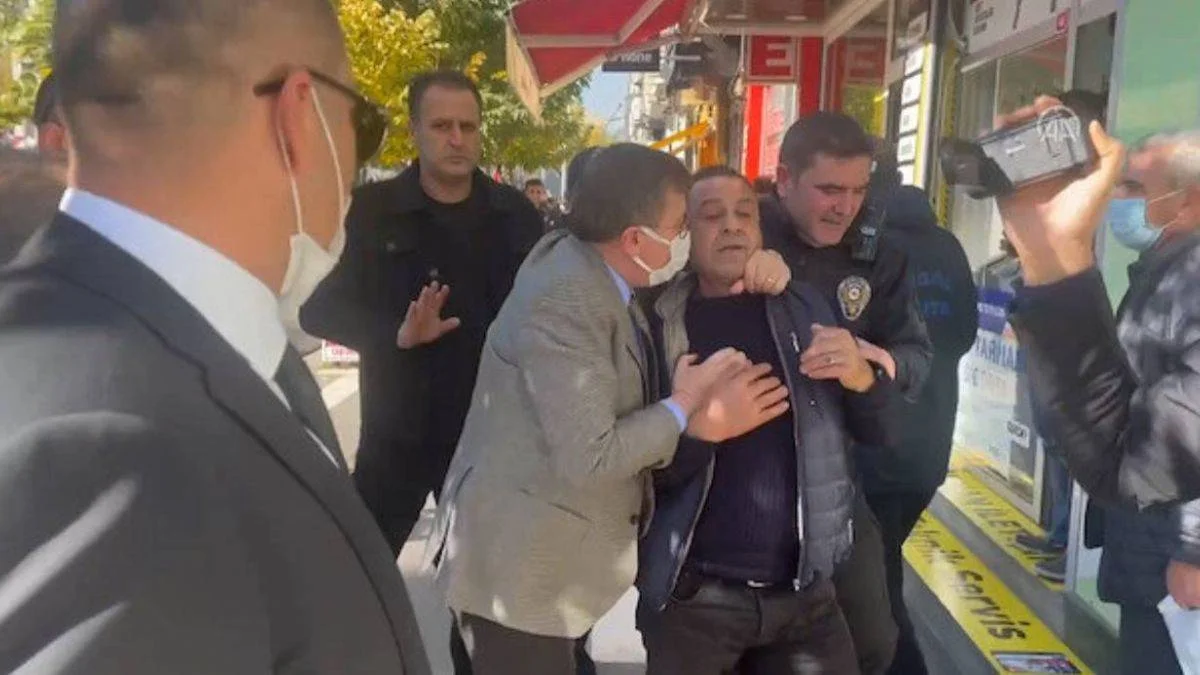 Lütfü Türkkan'ın küfür ettiği kişi kim? Lütfü Türkkan'ın küfür ettiği şehit yakını kim, adı ne?