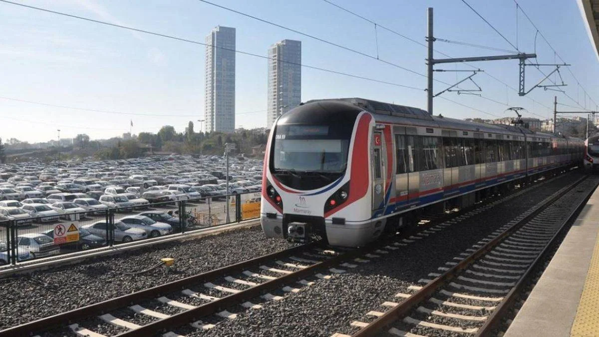 Marmaray seferleri durduruldu