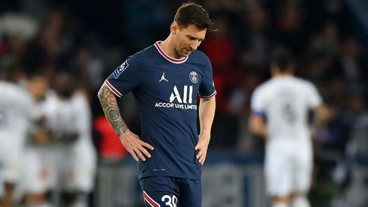 Messi, PSG'de aradığı mutluluğu bulamadı