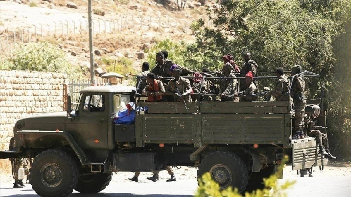 Ordu isyanı bastıramıyor, eski askerler göreve çağrıldı