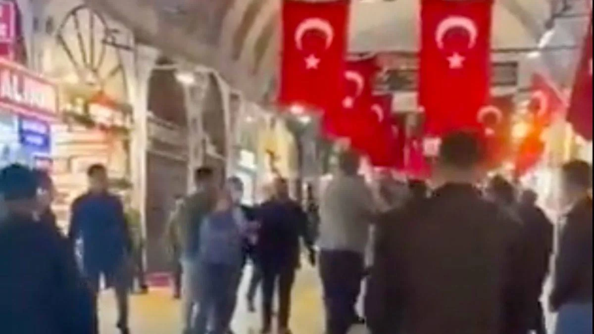 "Pek bi farkınız yok birbirinizden"