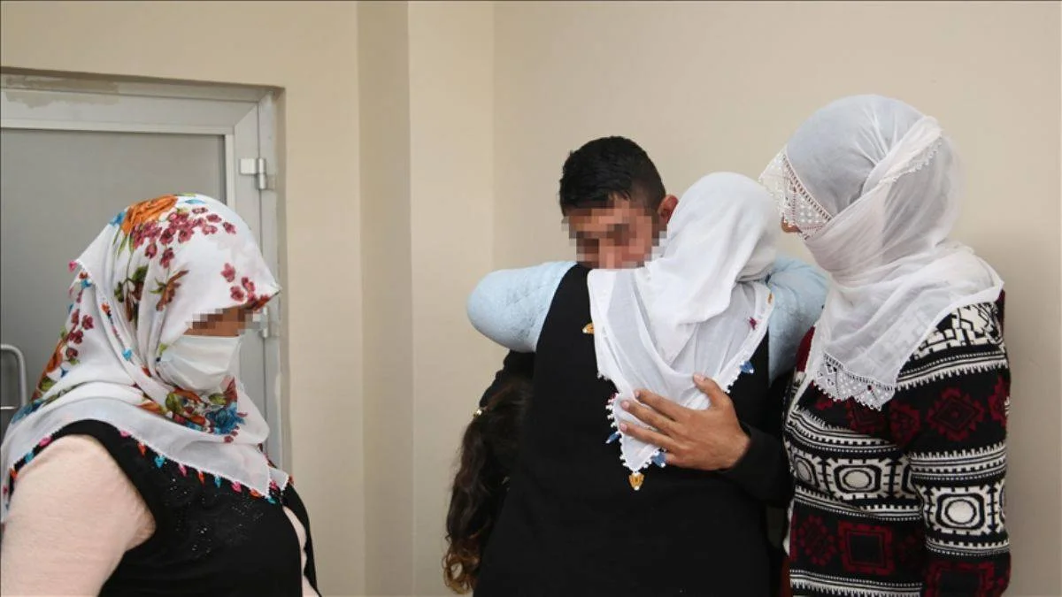 PKK'dan kaçmıştı, Batman'da ailesiyle buluşturuldu