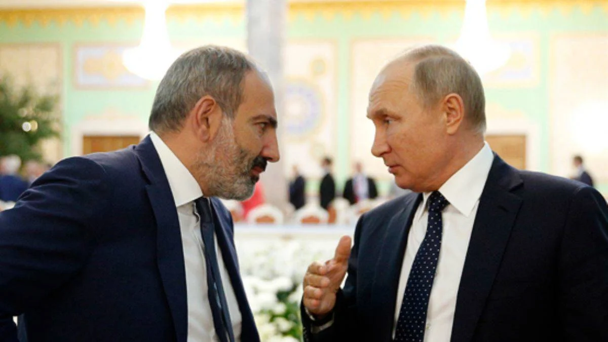 Putin'den Paşinyan'a: 'Ateşkese uyun, koridoru açın'