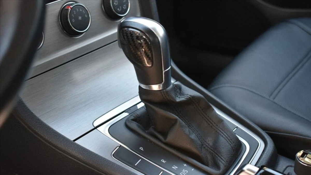 Satılan her 10 otomobilden 7'si otomatik vitesli