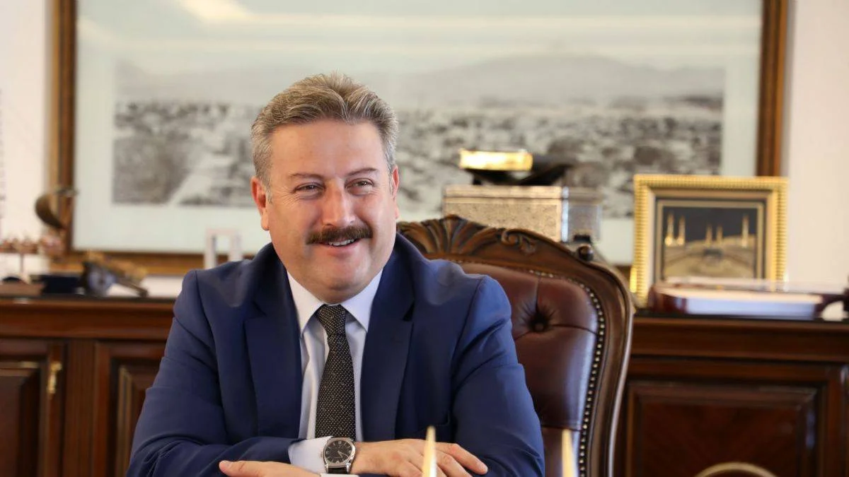 Şevket Bahçecioğlu Caddesi açılıyor