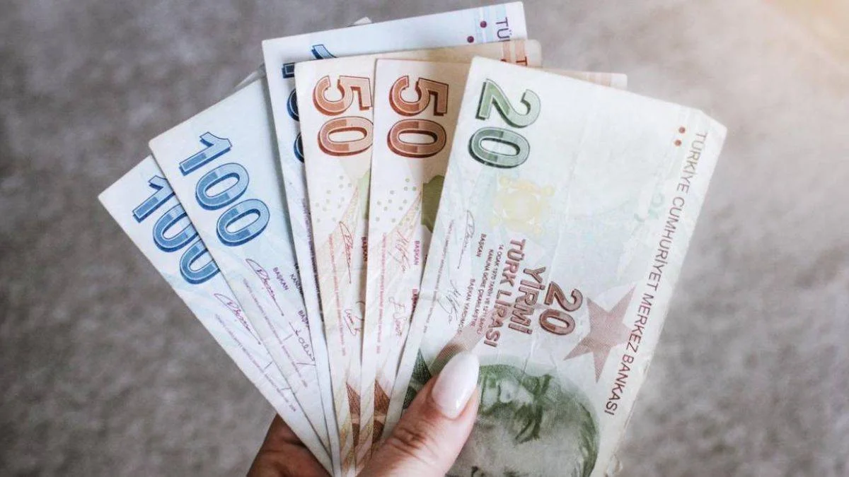 SGK açıkladı! Almayı sakın unutmayın! Milyonlarca kişiye binlerce lira ödeniyor